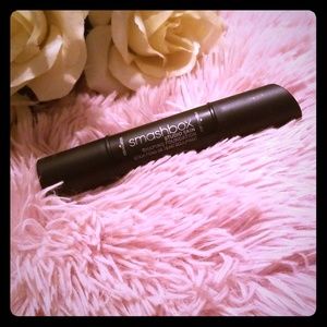 SMASHBOX foundation and soft contour